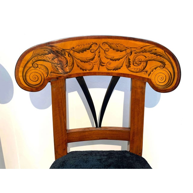 Set of Pair of Biedermeier Shovel Chairs, Walnut, Ink Painting, South Germany, 1830s For Sale - Image 11 of 18