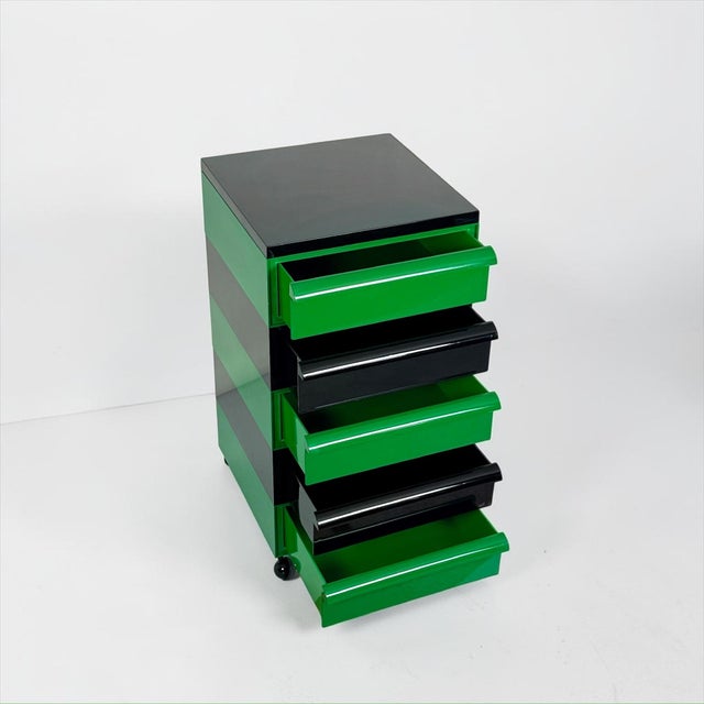 1970s Chest of Drawers in Black and Green by Simon Fussell for Kartell, Italy, 1970s For Sale - Image 5 of 12