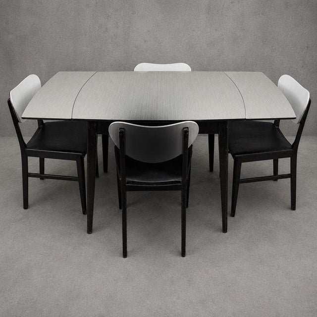 Mid-Century Space Age Monochrome Formica Drop Leaf Extending Dining Table and Chairs, 1960s For Sale - Image 11 of 11