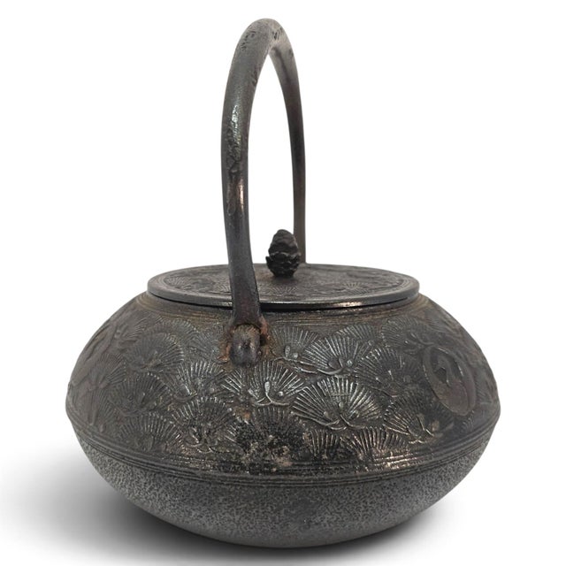20th Century Oigen Nanbu Seieido Nambu Cast-Iron Pine and Crane Tetsubin For Sale - Image 10 of 16