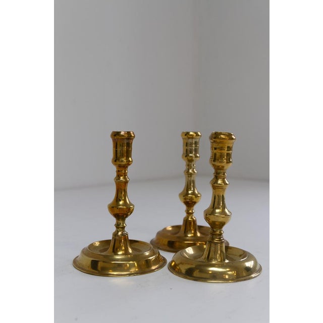 Antique Danish Brass Candlesticks from Næstved, Set of 3, 1780s For Sale - Image 5 of 17