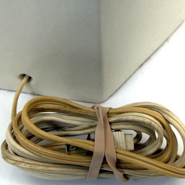 Ceramic Vintage Mid-Century Modern Geometric Ceramic Table Lamp White 22” Tall For Sale - Image 7 of 8