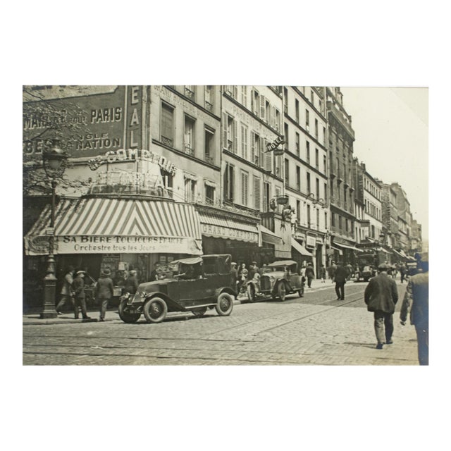 Paris, Faubourg Du Temple, Silver Gelatin Black and White Photography, 1926 For Sale