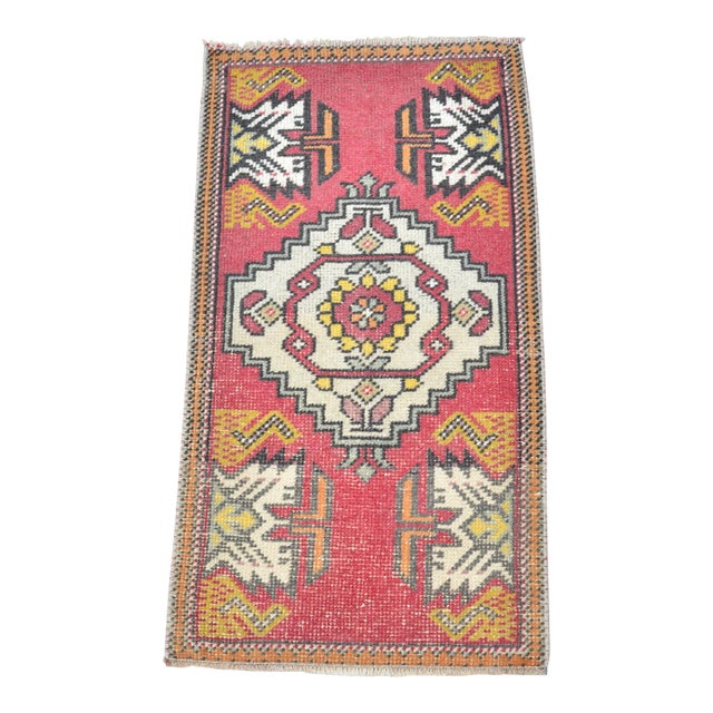 1960s Vintage Red Hanmade Wool Turkish Rug For Sale