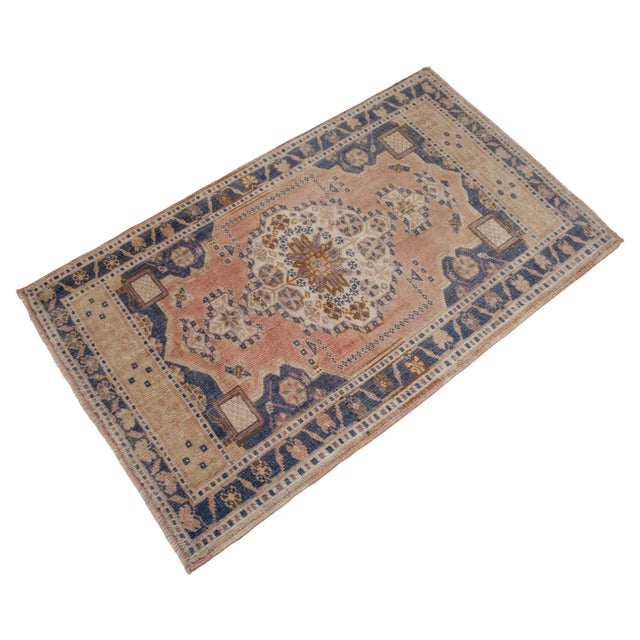 1970s Hand Knotted Small Oushak Rug Decorative Doormat Entry Decor- 1'11" X 3'3" For Sale - Image 4 of 14