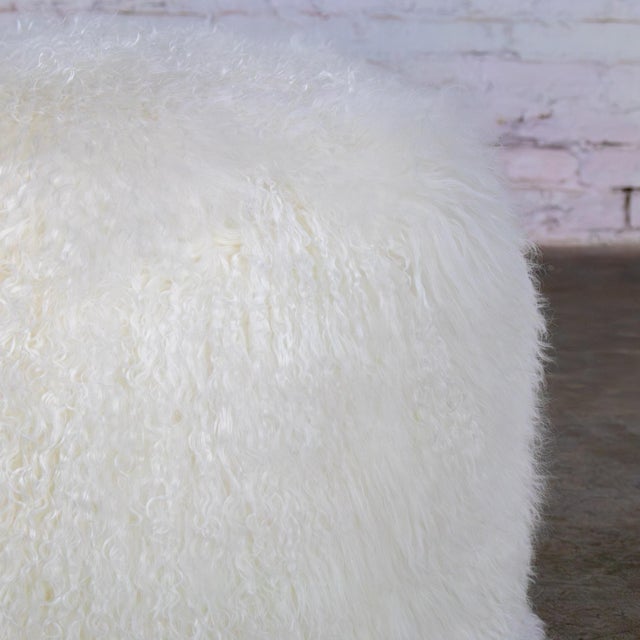 Late 20th to Early 21st Century Modern Square Ottoman or Pouf With White Mongolian Sheepskin For Sale - Image 9 of 18
