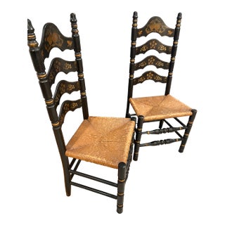 Set of 2 Vintage Ladder-Back Chairs in Hitchcock Manner For Sale
