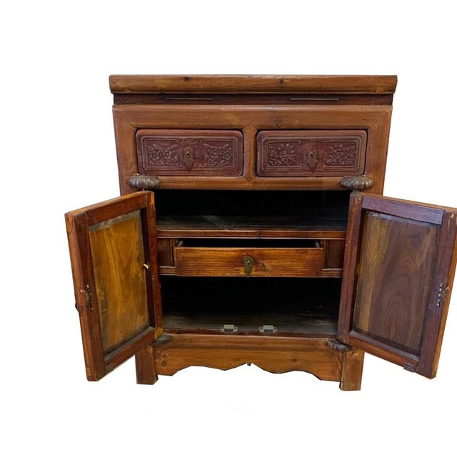 1940s Antique Chinese Asian Ornately Carved Storage Cabinet Chinoiserie Side Table 1 For Sale - Image 5 of 7