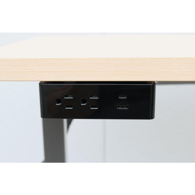 Herman Miller Motia Sit-to-Stand Electric Adjustable Height Rectangle Desk Table For Sale - Image 14 of 18