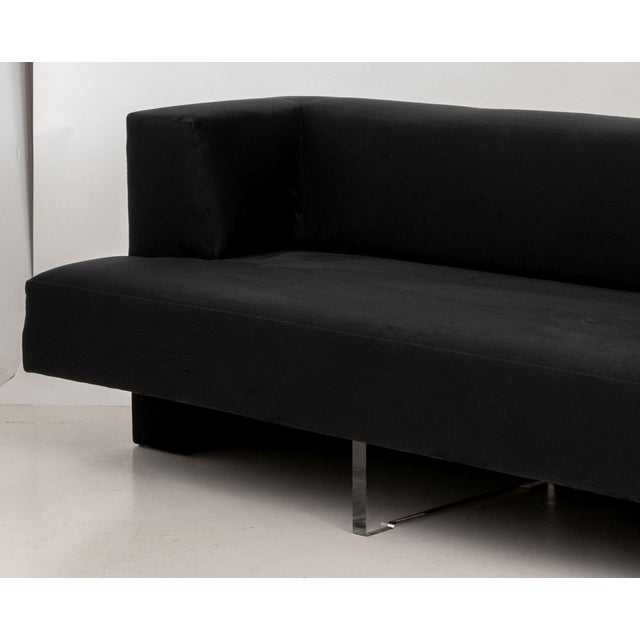Vladimir Kagan "Omnibus" Black Suede Upholstered Sofa For Sale In New York - Image 6 of 10
