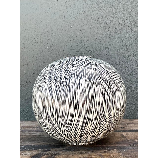 Vintage Italian Bellini Glazed Ceramic Geometric Vase For Sale In West Palm - Image 6 of 12