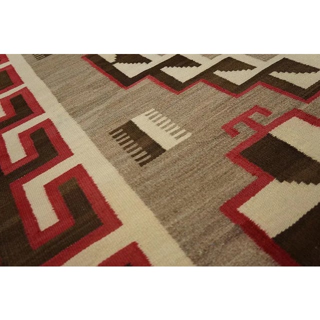 Gray 1920s Gray Medallion Antique American Navajo Rug 4' 6" X 6' 6" Flatweave Wool Carpet For Sale - Image 8 of 9