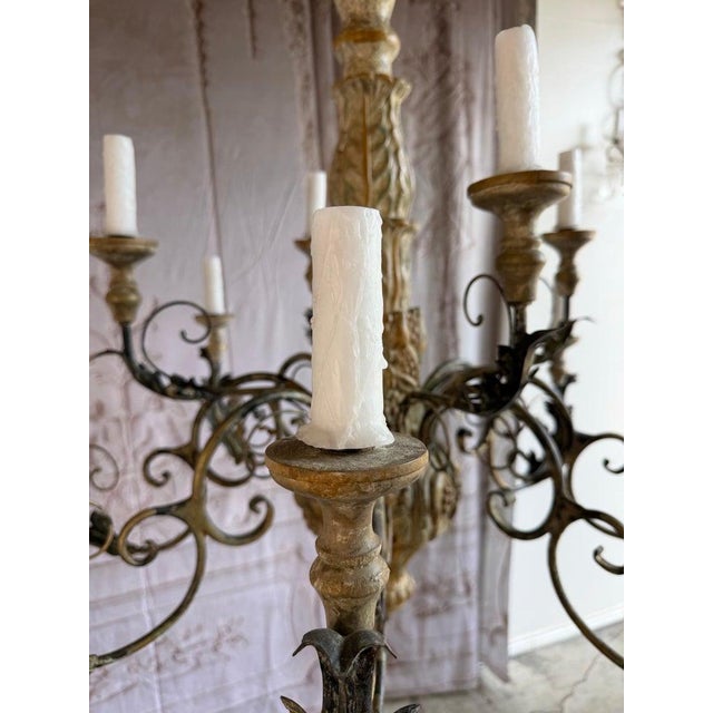 Monumental Italian Rococo Painted Wood & Wrought Iron 12-Light Chandelier For Sale - Image 4 of 14