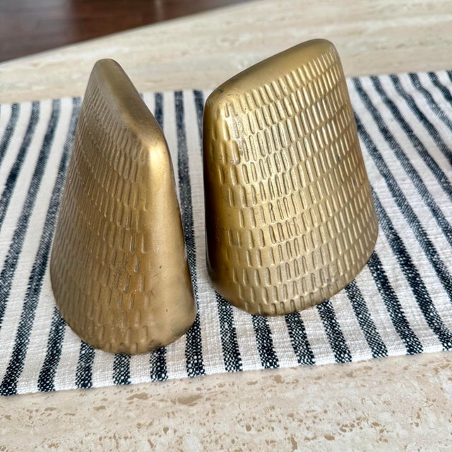 Mid Century Modern Ben Seibel Jenfredware Textured Wedge Bookends Vintage MCM For Sale In Palm Springs - Image 6 of 12