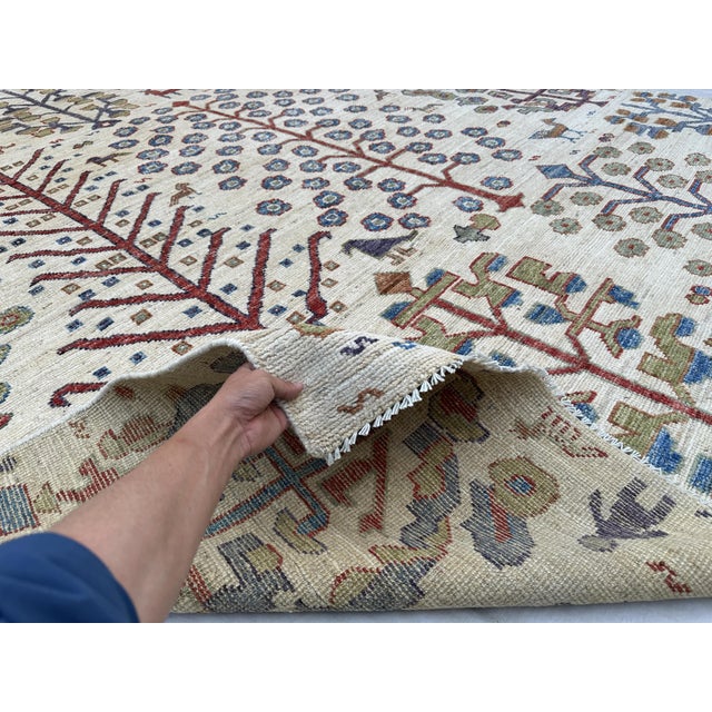 Ivory Tree of Life Rug 8x10 For Sale - Image 6 of 9