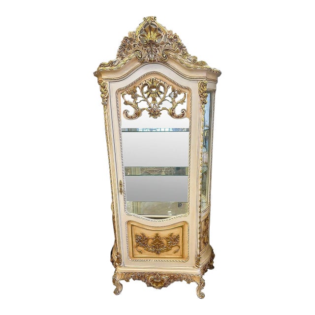 Rococo Style White and Gold Vitrine Cabinet For Sale
