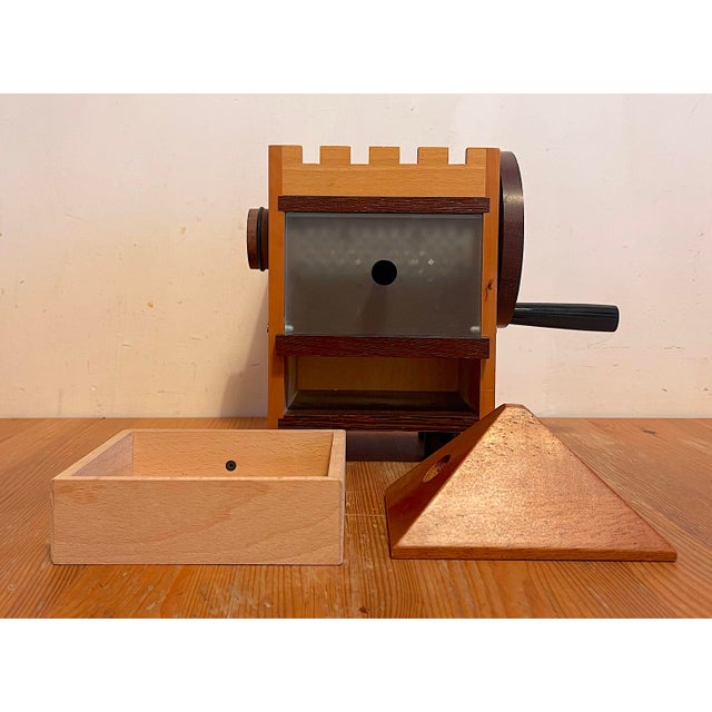 Black Vintage Grater by Furio Minuti for Guzzini, 1993 For Sale - Image 8 of 18