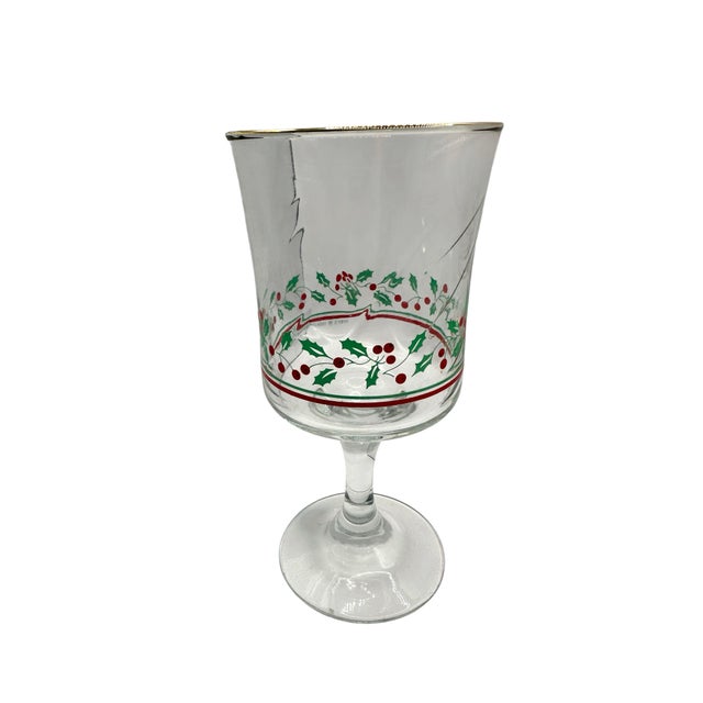 Set of 4 Vintage Arby's Christmas Collection Wine Goblets - A Set of 4 For Sale In Birmingham - Image 6 of 11