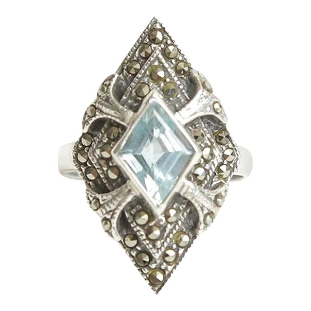 Vintage Art Deco Sterling Silver Blue Topaz and Marquisette Art Deco Ring, Size 8 For Sale