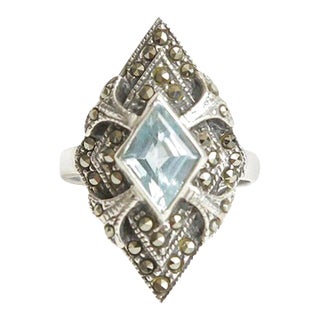 Vintage Art Deco Sterling Silver Blue Topaz and Marquisette Ring, Size 8 For Sale