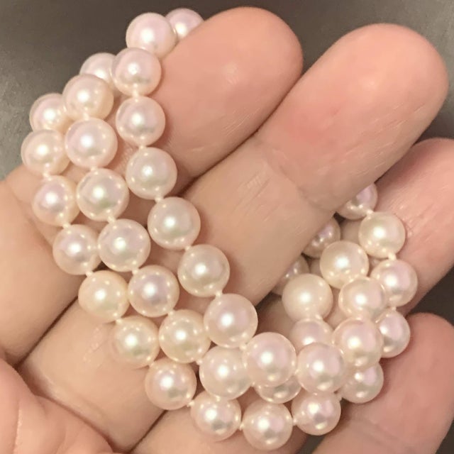 Traditional Akoya Pearl Necklace 14k Gold 18" 8 mm Certified For Sale - Image 3 of 7