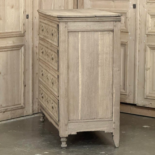 18th Century Stripped Oak Commode From Herve in Brittany For Sale - Image 10 of 16