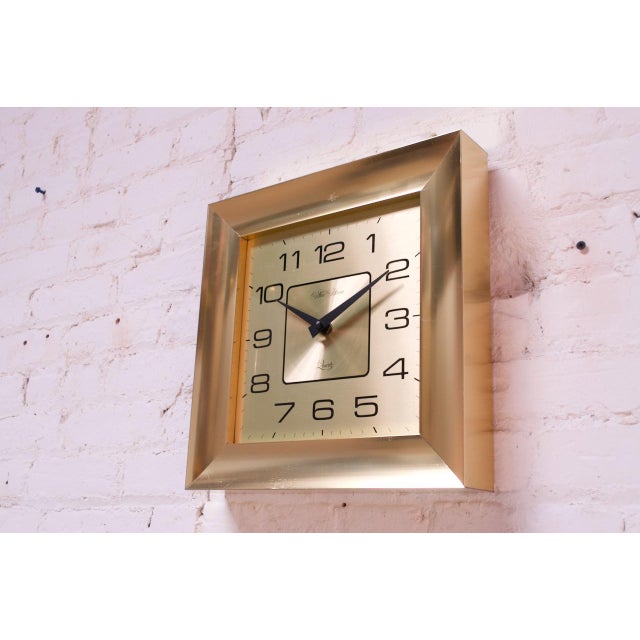 Vintage American New Haven Quartz Wall Clock Chairish