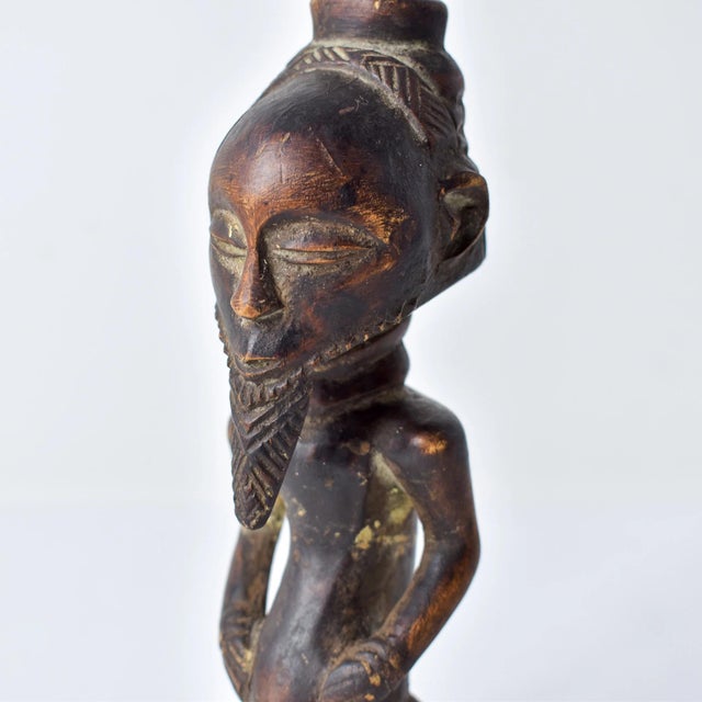 African Early 20th Century Kusu Wood Figure For Sale - Image 3 of 14