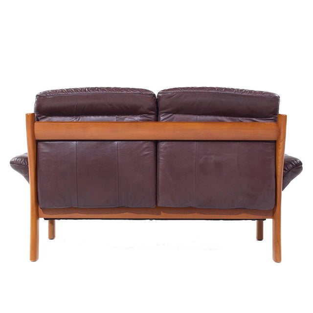 Ekornes Mid Century Danish Teak Leather Loveseat For Sale In Chicago - Image 6 of 9