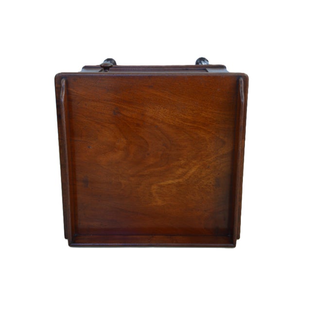 William VI Mahogany Nightstand in the style of Gillows, England, 1830s For Sale - Image 9 of 18