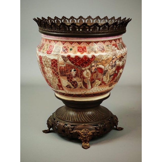 Antique Japanese Satsuma Jardiniere Vase with Bronze Mounts, 1800s For Sale - Image 5 of 11