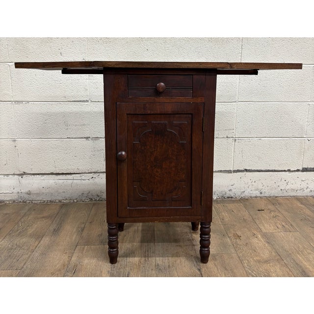 Traditional Antique Pembroke Drop Leaf Side Table Nightstand For Sale - Image 3 of 11