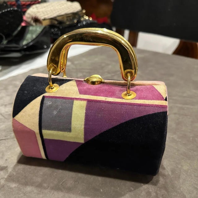 Italian 1960s Haute Couture Velvet and Brass Iconic Minaudiere Bag by Emilio Pucci For Sale - Image 3 of 12