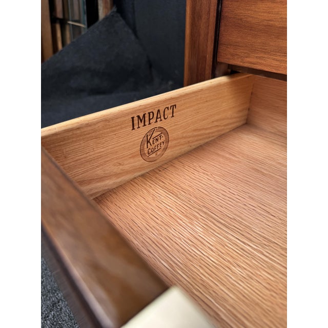 Mid 20th Century Vintage Kent Coffey "Impact" Nightstands - Set of 2 For Sale - Image 10 of 15