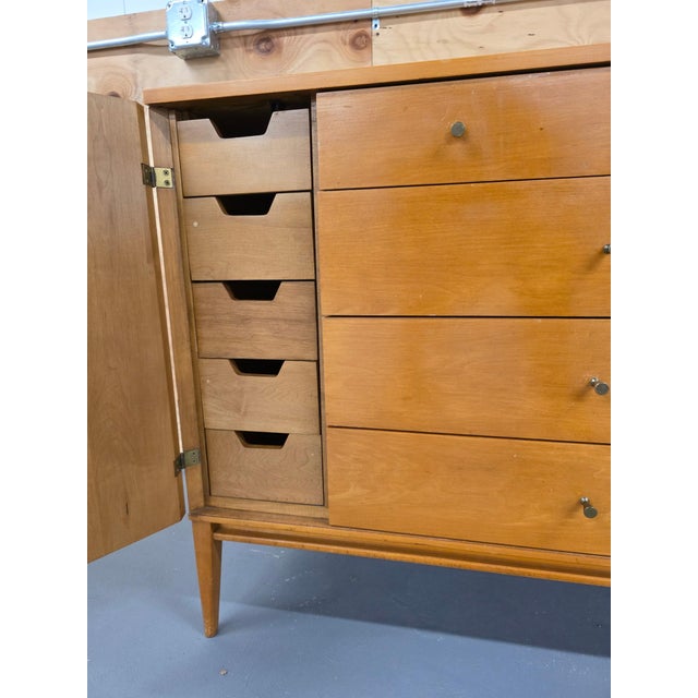 1960s Paul McCobb 20 Drawer Mr. And Mrs. Dresser Winchendon Furniture 1960s Mid Century Modern For Sale - Image 5 of 14