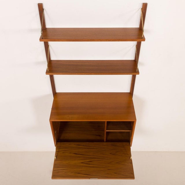 Wood Teak Shleving Wall Unit with Bureau by Poul Cadovius for Cado,1960s For Sale - Image 7 of 18