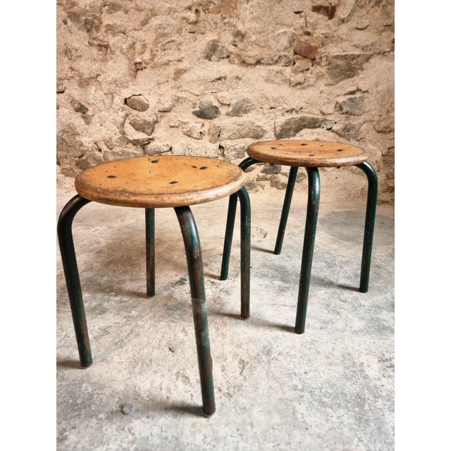 Industrial Vintage French Industrial Stackable Workshop Stools in Green Tubular Steel Frame with Beech Plywood Seat, 1960s, Set of 2 For Sale - Image 3 of 11