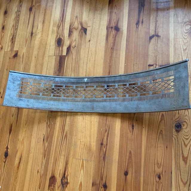 Antique English Polished Cast Steel Petite Fireplace Fender For Sale - Image 6 of 10