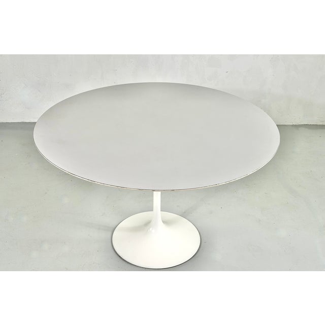 Wood Tulip Table in Melaminated Wood by Eero Saarinen for Knoll International, 1960s For Sale - Image 7 of 9