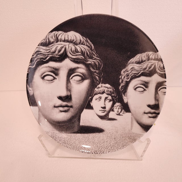 20th Century Porcelain Tema e Variazioni 223 and 205 Plates from Piero Fornasetti, Italy, 1950s, Set of 2 For Sale - Image 6 of 18