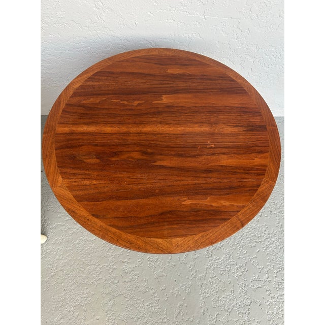 Mid century round walnut accent table by Lane Furniture. Cabinet has 2 doors with storage solid wood vintage from the 1960’s