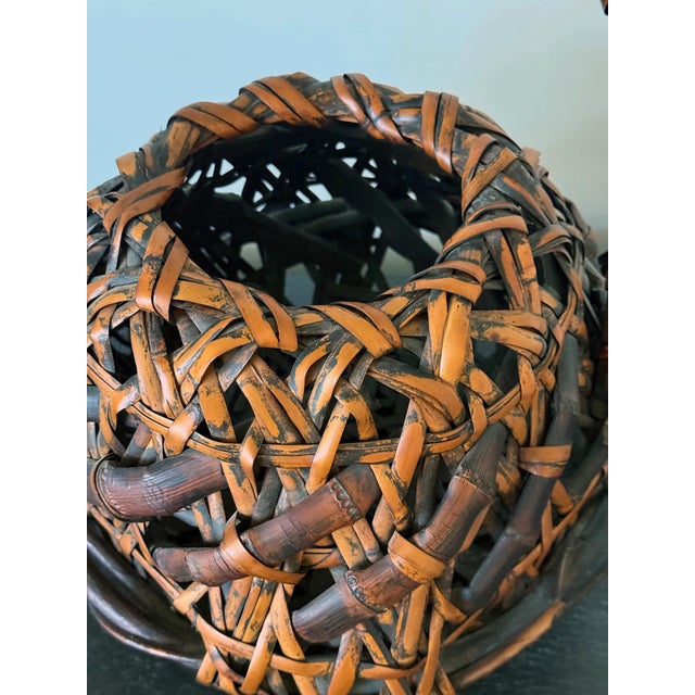 Antique Japanese Smoked Bamboo Basket Ikebana Mingei For Sale - Image 17 of 18