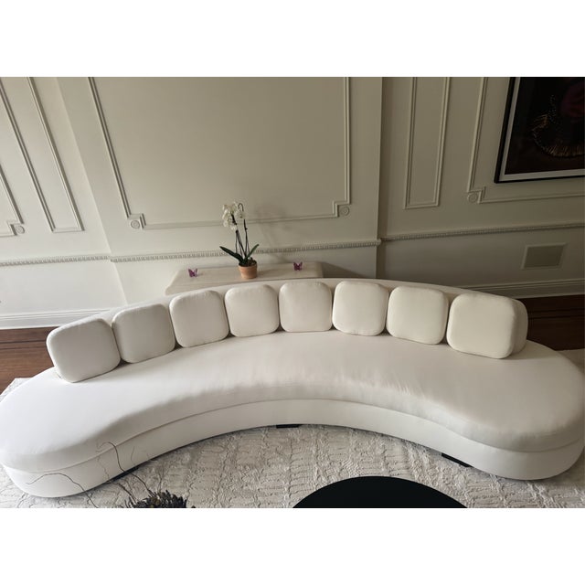 Textile Custom Contemporary Off-White Curved Sofa For Sale - Image 7 of 7