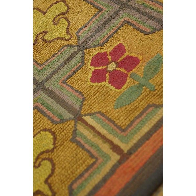 American 1900s Multicolor Geometric Antique American Hooked Rug 2'2" X 4'8" Handknotted Wool Carpet For Sale - Image 3 of 6