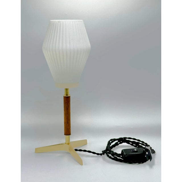 Mid-Century Tripod Brass & Teak Table Lamp from Kalmar, 1950s For Sale - Image 13 of 13