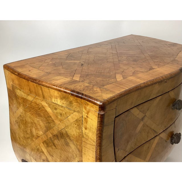 Wood 1940s Italian Parquetry Two Drawer Mini Commode With Shell Form Handles For Sale - Image 7 of 11
