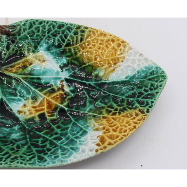 Ceramic 1870s English Majolica Begonia Leaf Sweetmeat Dish For Sale - Image 7 of 8