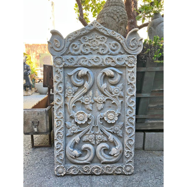Indian Vintage Sandstone Floral Plaque For Sale - Image 3 of 5