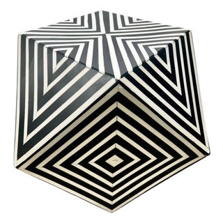 Art Deco Style Sculptural Resin Black & White Pedestal , Side End Table or Stool For Sale