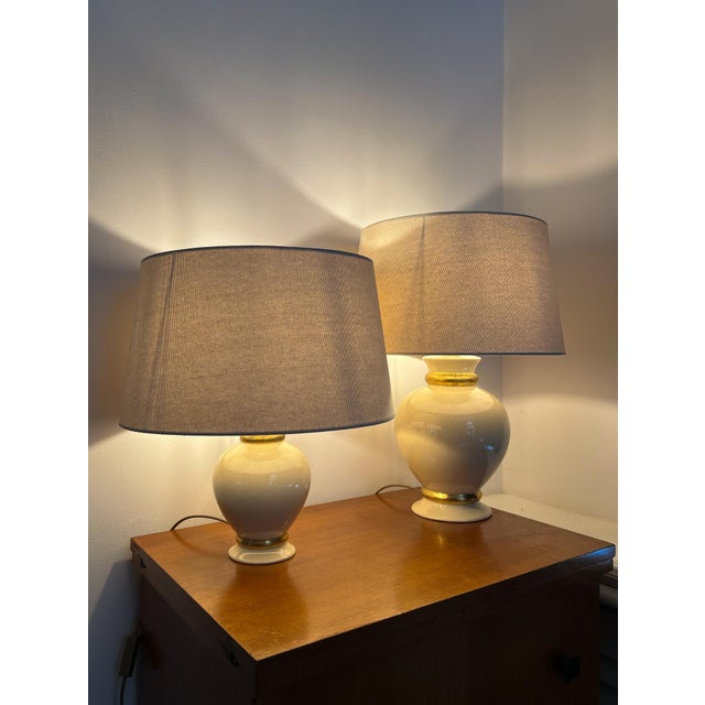 Vintage French Table Lamps in Ivory / Gold Crackled Ceramic from Maison Le Dauphin, 1970s, Set of 2 For Sale - Image 9 of 13
